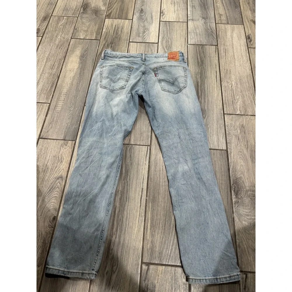 Levis Strauss step out